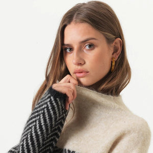 Comfy Family Blumea - Herringbone Sweater