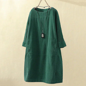 Comfy Family Daniella - Vintage-Inspired Corduroy Dress Forest Green / M