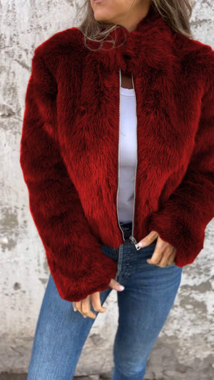 Comfy Family Nyla - Faux Fur Jacket Red / S