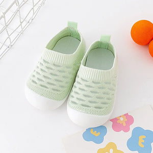 Comfy Family Tiny Toes™ - Mesh Snuggle Sneakers Avocado Dream / 0-6 Months